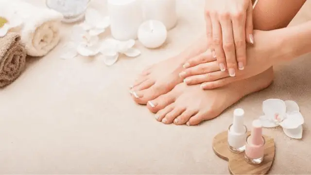 French Manicure steps